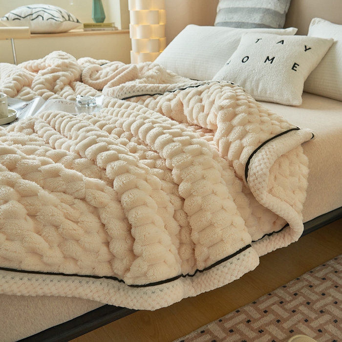 91家纺网 家纺一手货源 找家纺 （总）莱家富 2025新款跨境外贸金龟绒多功能毛毯高克重法莱绒牛奶绒保暖毛毯（支持抽空压缩，卷包）