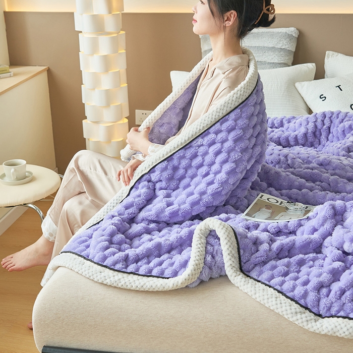 91家纺网 家纺一手货源 找家纺 莱家富 2026新款跨境外贸金龟绒多功能毛毯高克重法莱绒牛奶绒保暖毛毯（支持抽空压缩，卷包） 香芋紫