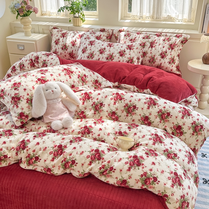 欧尚 2025新款高克重牛奶绒加厚保暖印花床盖四件套 梨花落