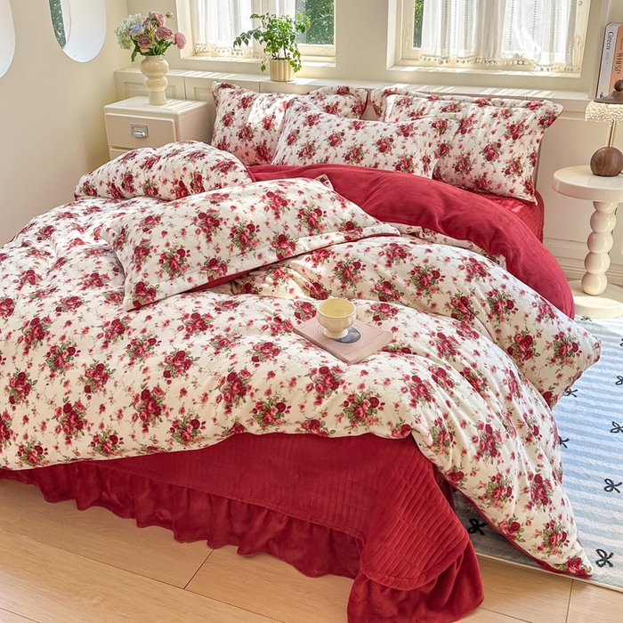 91家纺网 家纺一手货源 找家纺 欧尚 2025新款高克重牛奶绒加厚保暖印花床盖四件套 梨花落