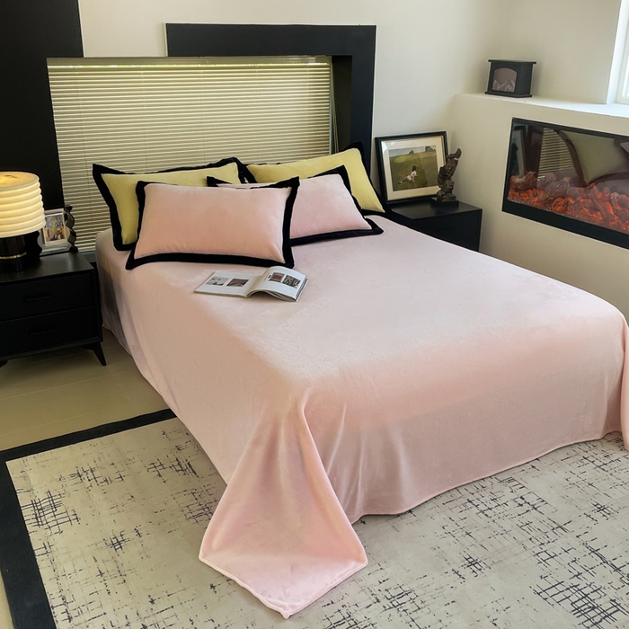 91家纺网 家纺一手货源 找家纺 （总）库里梦家纺  2025新网红爆款简约纯色欧美风10公分包边牛奶绒四件套 包边款