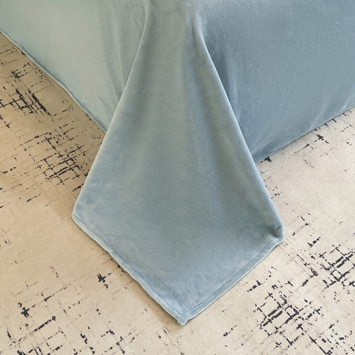 91家纺网 家纺一手货源 找家纺 库里梦家纺  2025新网红爆款简约纯色欧美风10公分包边牛奶绒四件套 包边款 海洋蓝