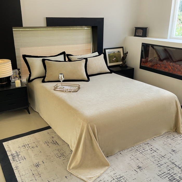 91家纺网 家纺一手货源 找家纺 库里梦家纺  2025新网红爆款简约纯色欧美风10公分包边牛奶绒四件套 包边款 卡其