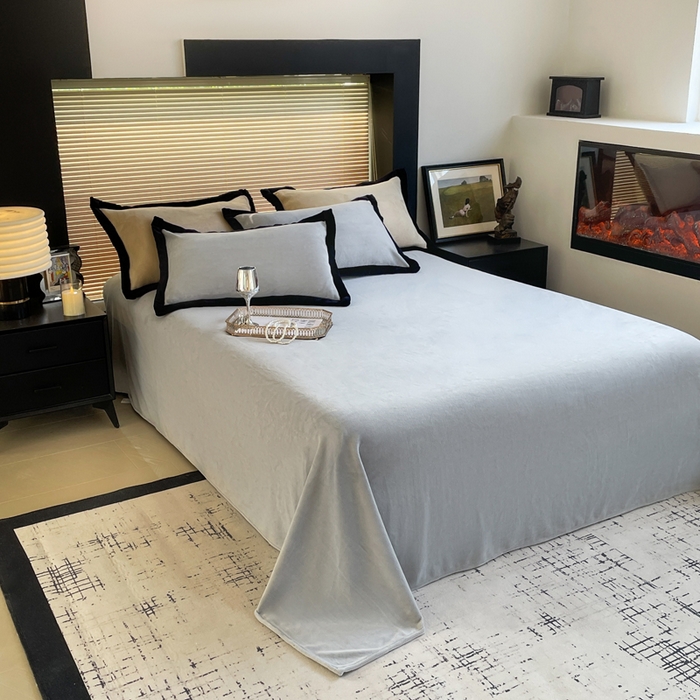 91家纺网 家纺一手货源 找家纺 库里梦家纺  2025新网红爆款简约纯色欧美风10公分包边牛奶绒四件套 包边款 银灰