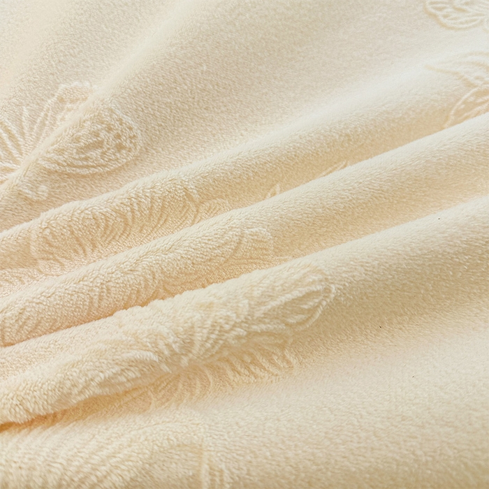 91家纺网 家纺一手货源 找家纺 虹星家纺 2025新款花边牛奶绒床裙三件套系列 蝶恋-奶茶色