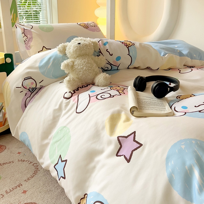 91家纺网 家纺一手货源 找家纺 港岛妹妹 2025新款云朵水洗工艺三丽鸥学生宿舍三件套上下铺三件套 三丽鸥-彩色涂鸦玉桂狗