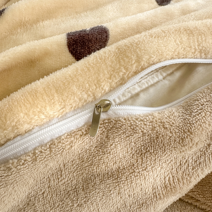 91家纺网 家纺一手货源 找家纺 欧尚 2025新款高克重牛奶绒加厚保暖印花床盖四件套 咖爱心