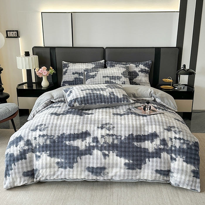 91家纺网 家纺一手货源 找家纺 （总）柏薇 2025新款炫彩仿兔毛绒大泡泡绒印大理石纹高克重绒四件套