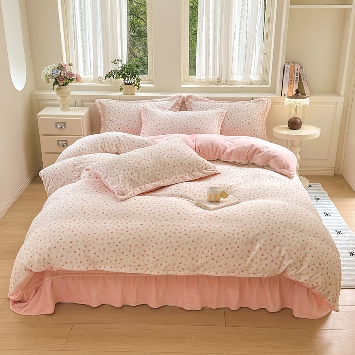 91家纺网 家纺一手货源 找家纺 欧尚 2025新款高克重牛奶绒加厚保暖印花床盖四件套 花蓉