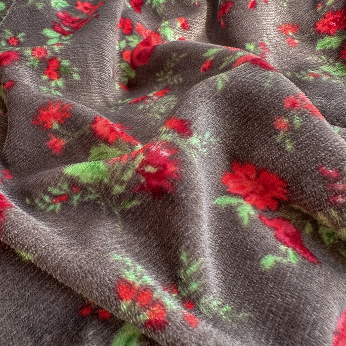 91家纺网 家纺一手货源 找家纺 欧尚 2025新款高克重牛奶绒加厚保暖印花床盖四件套 玫瑰故事