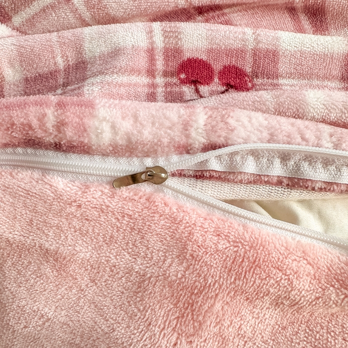 91家纺网 家纺一手货源 找家纺 欧尚 2025新款高克重牛奶绒加厚保暖印花床盖四件套 乌梅子酱