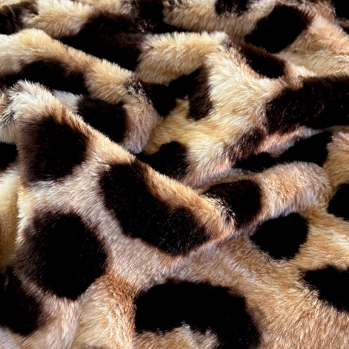 91家纺网 家纺一手货源 找家纺 乐窝家纺仓储 2025新款亲肤加厚保暖兔毛绒牛奶绒单品床笠单件床笠-美拉德 美拉德-豹纹