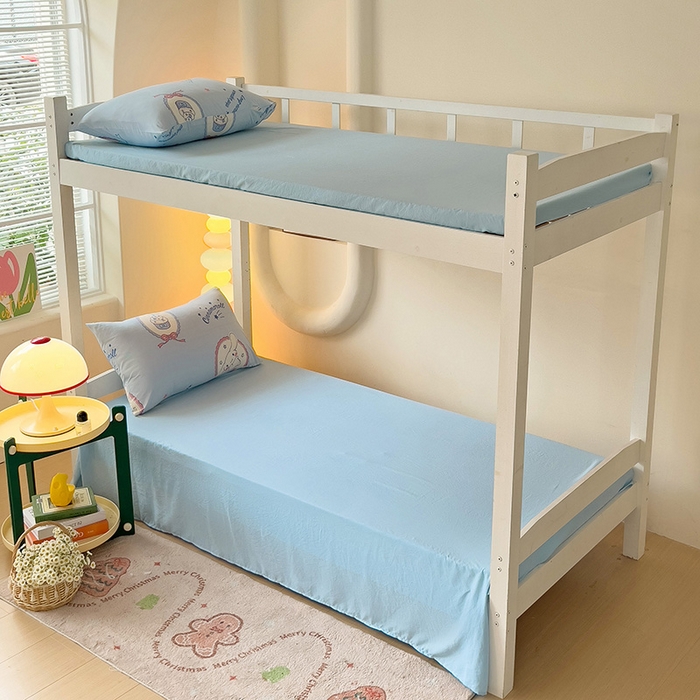 91家纺网 家纺一手货源 找家纺 港岛妹妹 2025新款云朵水洗工艺三丽鸥学生宿舍三件套上下铺三件套 三丽鸥-蛋糕玉桂狗