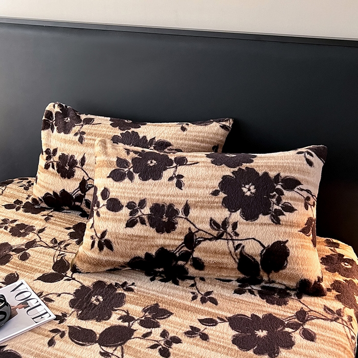 91家纺网 家纺一手货源 找家纺 乐窝家纺仓储 2025新款亲肤加厚保暖兔毛绒牛奶绒单品床笠单件床笠-美拉德 美拉德-繁花