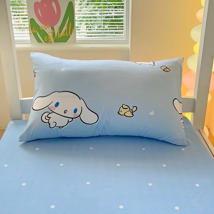 91家纺网 家纺一手货源 找家纺 港岛妹妹 2025新款云朵水洗工艺三丽鸥学生宿舍三件套上下铺三件套 三丽鸥-牛奶玉桂狗