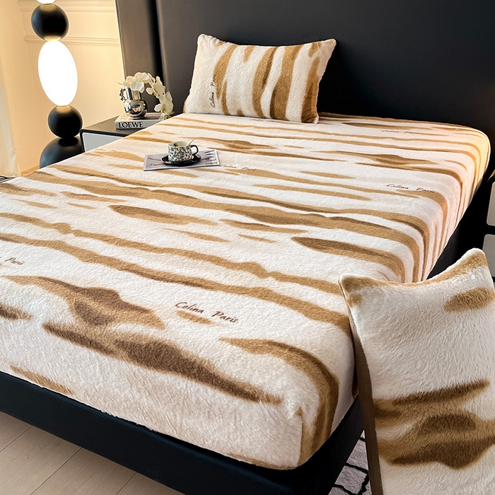 91家纺网 家纺一手货源 找家纺 乐窝家纺仓储 2025新款亲肤加厚保暖兔毛绒牛奶绒单品床笠单件床笠-美拉德 美拉德-拿铁纹