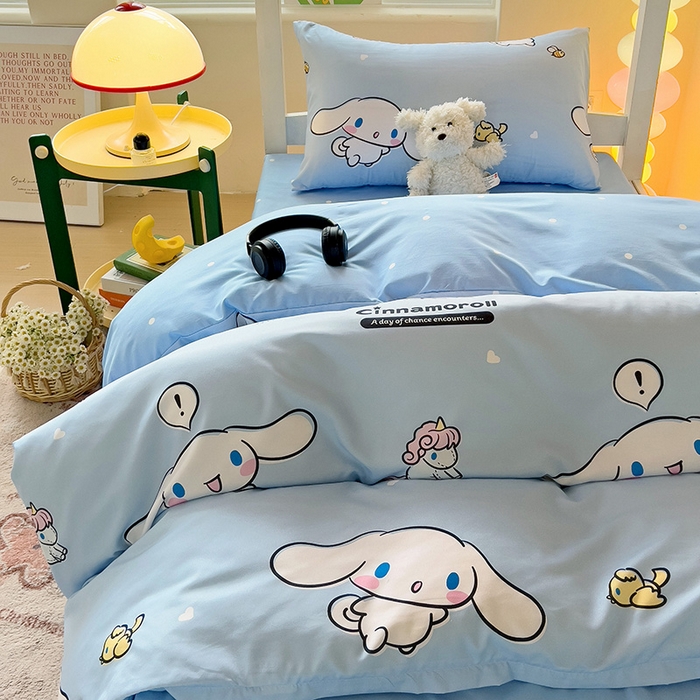 91家纺网 家纺一手货源 找家纺 港岛妹妹 2025新款云朵水洗工艺三丽鸥学生宿舍三件套上下铺三件套 三丽鸥-牛奶玉桂狗