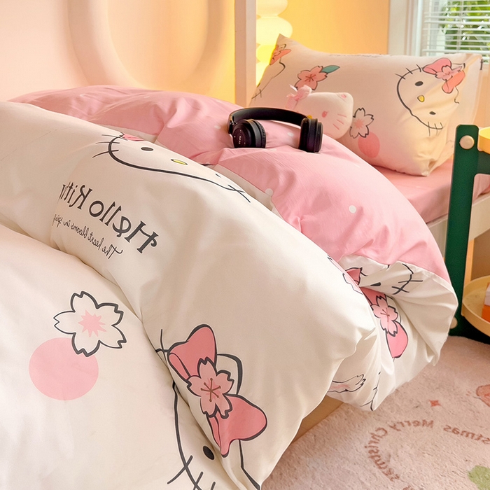 91家纺网 家纺一手货源 找家纺 港岛妹妹 2025新款云朵水洗工艺三丽鸥学生宿舍三件套上下铺三件套 三丽鸥-樱花kt猫