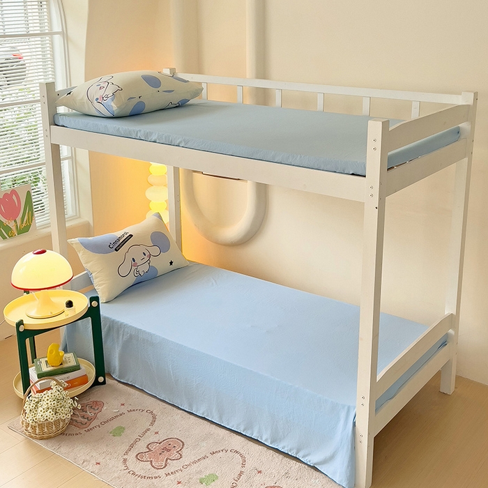 91家纺网 家纺一手货源 找家纺 港岛妹妹 2025新款云朵水洗工艺三丽鸥学生宿舍三件套上下铺三件套 三丽鸥-长耳狗狗