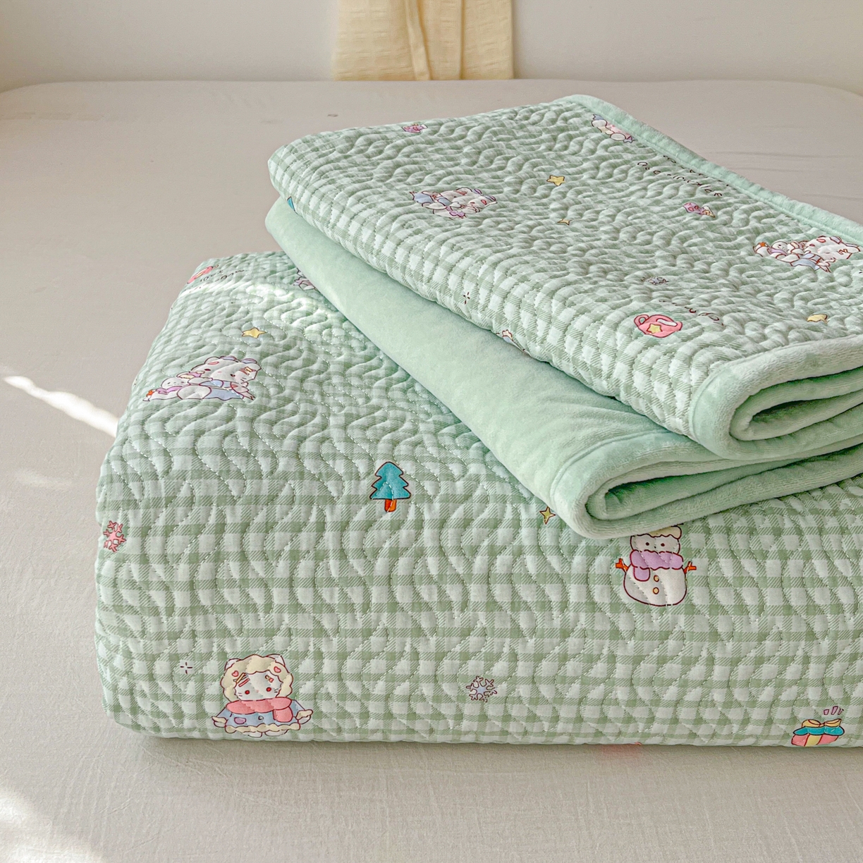 91家纺网 家纺一手货源 找家纺 慕晨 2025新品棉加绒床盖一面全棉一面牛奶绒床盖炕盖单品床盖床盖单件加厚高温酵素砂洗 恋爱通告