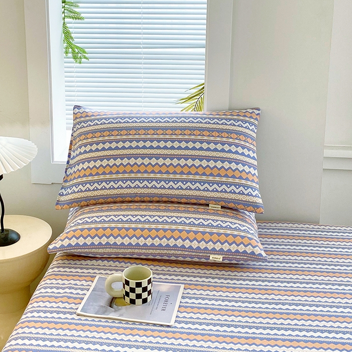 91家纺网 家纺一手货源 找家纺 爱彼家纺 2025新款老粗布床笠 老粗布床笠-向往蓝条