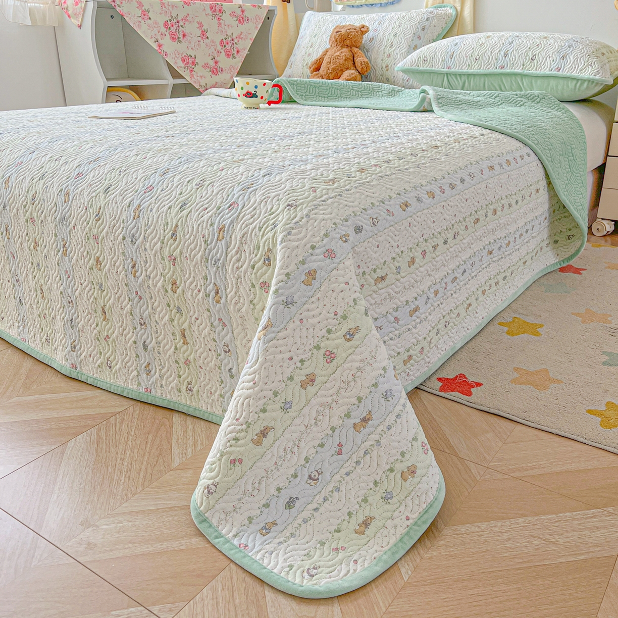 91家纺网 家纺一手货源 找家纺 慕晨 2025新品棉加绒床盖一面全棉一面牛奶绒床盖炕盖单品床盖床盖单件加厚高温酵素砂洗 青青草原