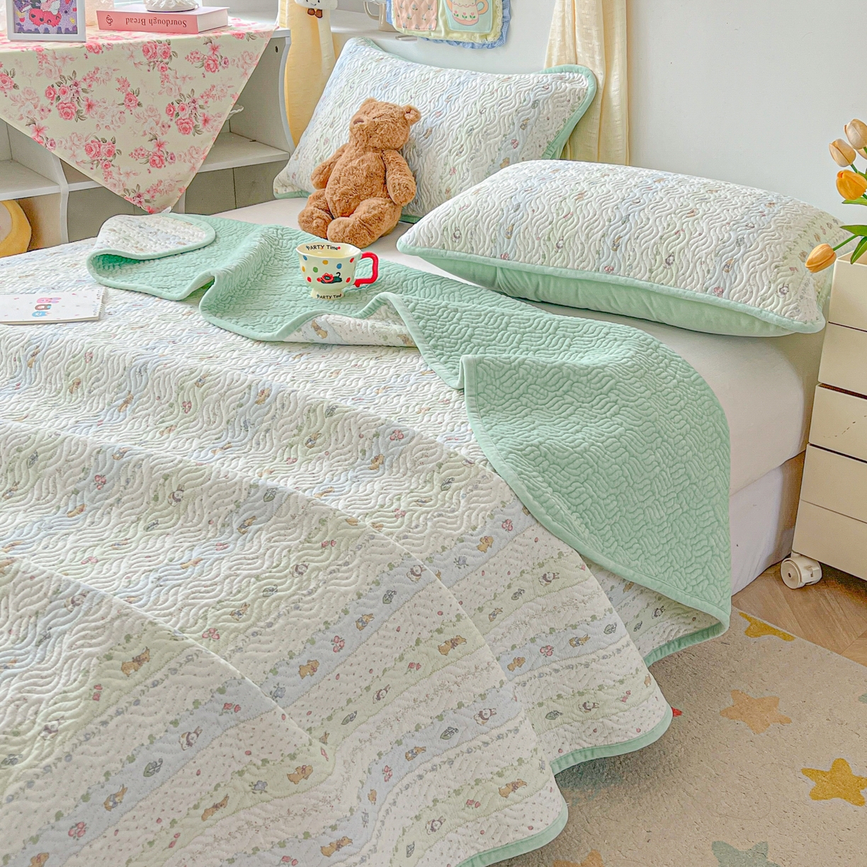 91家纺网 家纺一手货源 找家纺 慕晨 2025新品棉加绒床盖一面全棉一面牛奶绒床盖炕盖单品床盖床盖单件加厚高温酵素砂洗 青青草原