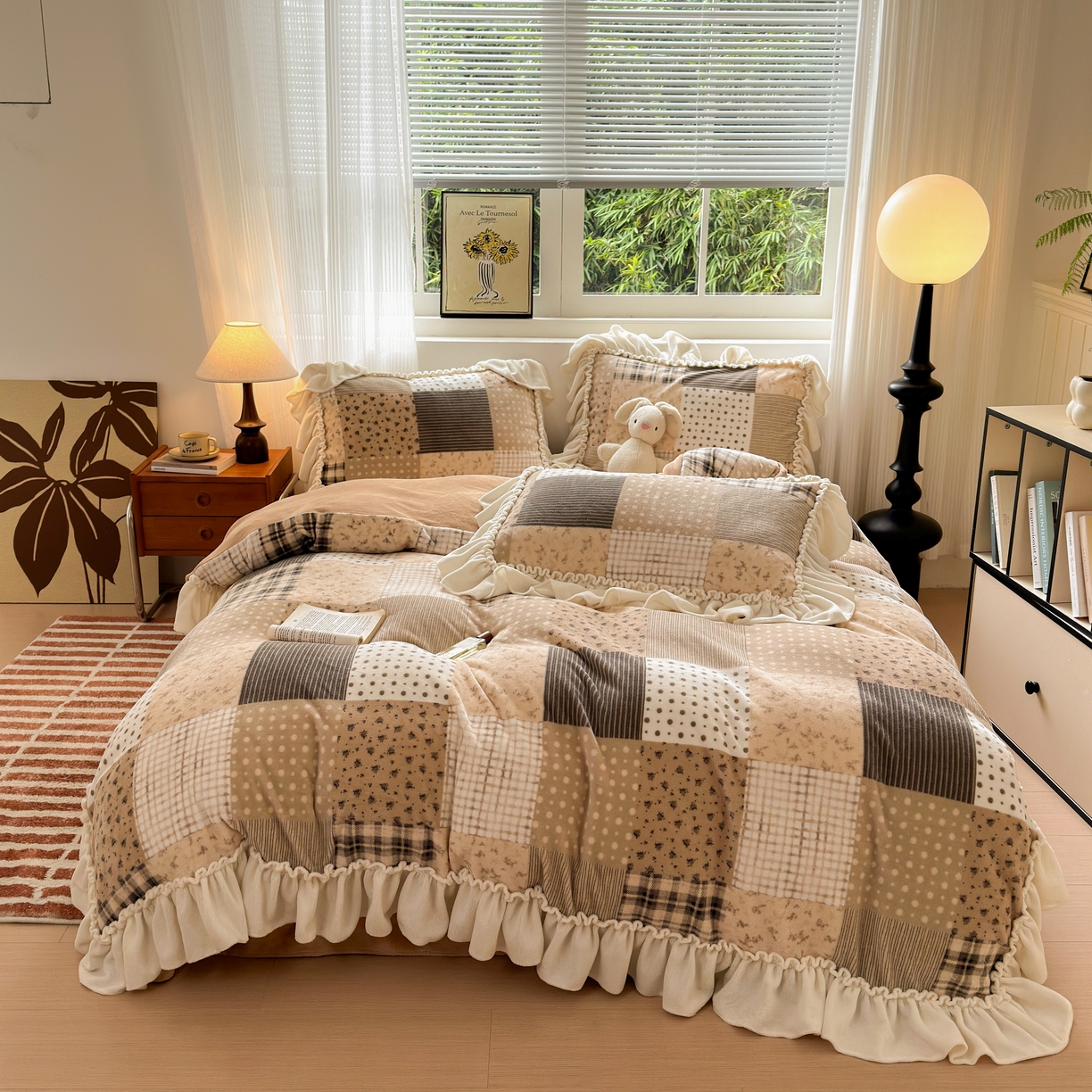 91家纺网 家纺一手货源 找家纺 （总）十里居 2025新款法式田园风花边款牛奶绒四件套