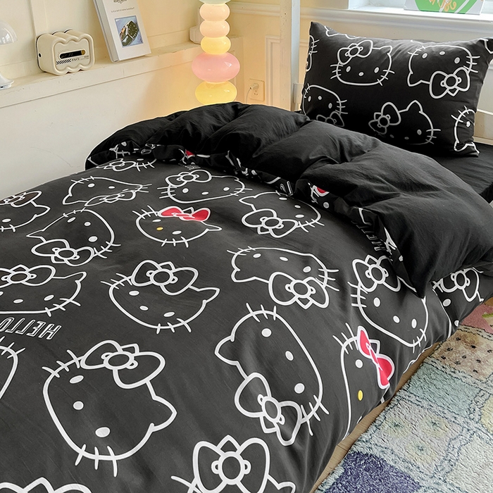 91家纺网 家纺一手货源 找家纺 港岛妹妹 2025新款云朵水洗工艺三丽鸥学生宿舍三件套上下铺三件套 三丽鸥-黑白KT