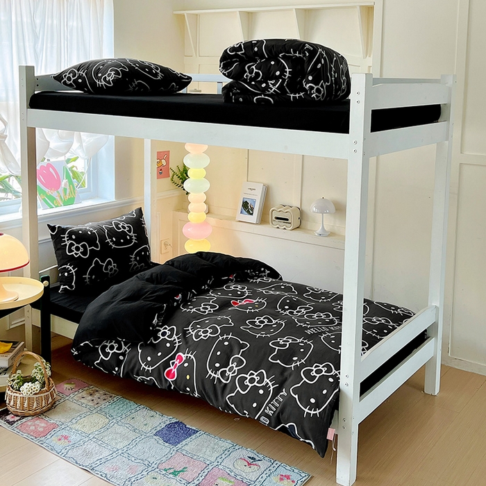 91家纺网 家纺一手货源 找家纺 港岛妹妹 2025新款云朵水洗工艺三丽鸥学生宿舍三件套上下铺三件套 三丽鸥-黑白KT