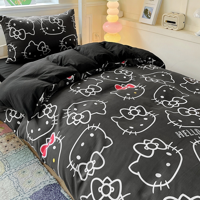 91家纺网 家纺一手货源 找家纺 港岛妹妹 2025新款云朵水洗工艺三丽鸥学生宿舍三件套上下铺三件套 三丽鸥-黑白KT