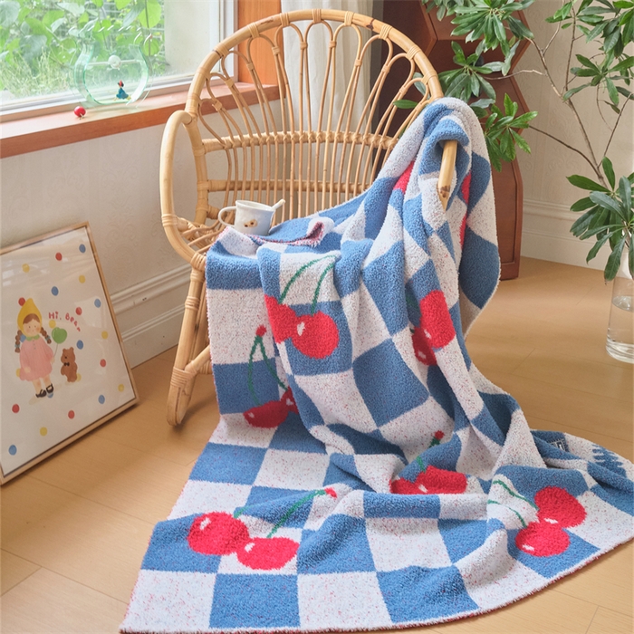 91家纺网 家纺一手货源 找家纺 （总）暖绵绵 2025新款半边绒小樱桃毛毯 新品樱洛系列（最低零售价：173元）