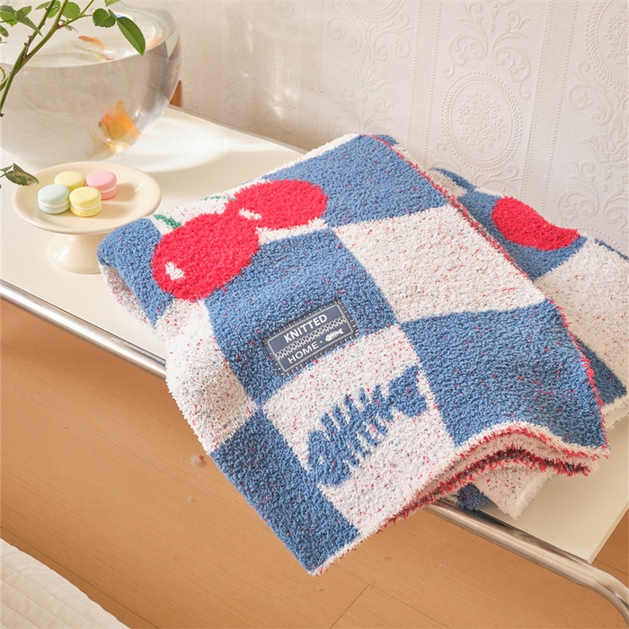 91家纺网 家纺一手货源 找家纺 （总）暖绵绵 2025新款半边绒小樱桃毛毯 新品樱洛系列（最低零售价：173元）