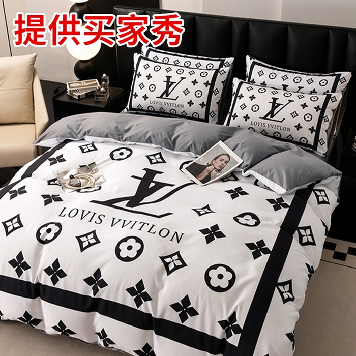 91家纺网 家纺一手货源 找家纺 摩卡（乐趣） 2025新款牛奶绒大版数码印花四件套 罗兰粉