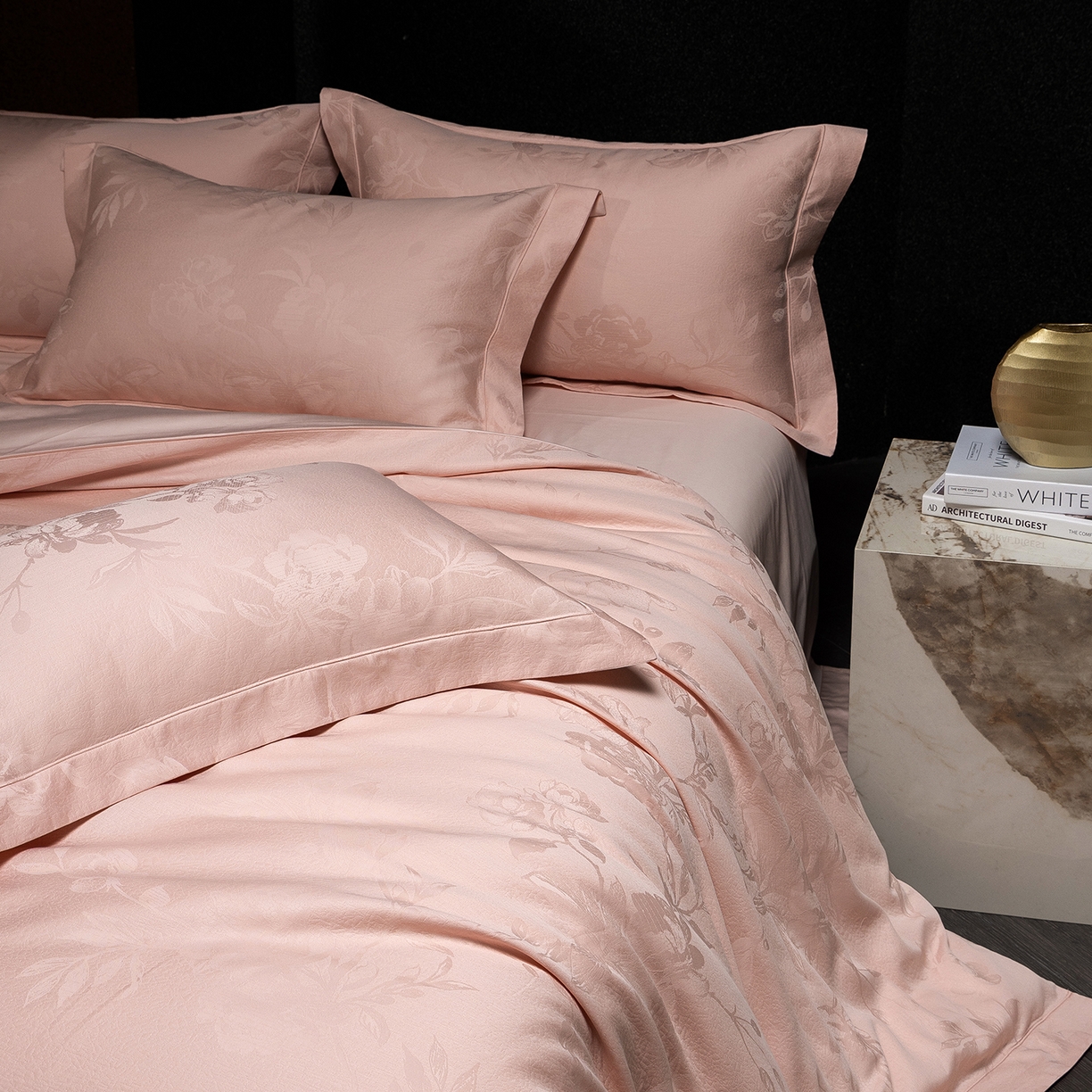 91家纺网 家纺一手货源 找家纺 太古汇家居 2025新款全棉厚织金丝银线四件套-水榭花都系列 水榭花都-粉色