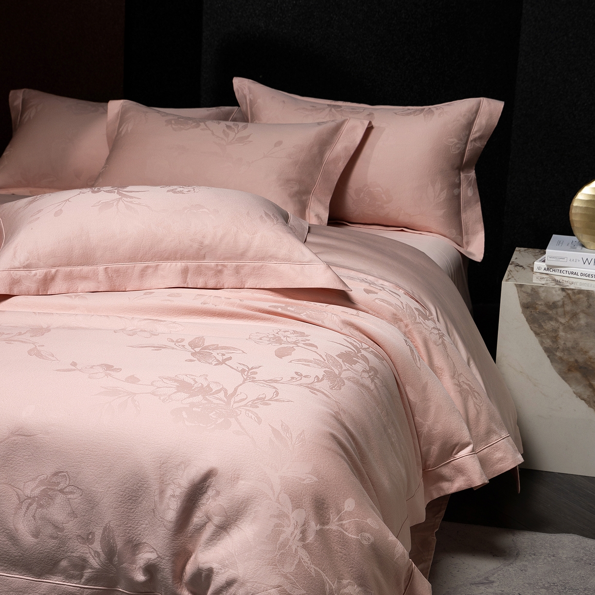 91家纺网 家纺一手货源 找家纺 太古汇家居 2025新款全棉厚织金丝银线四件套-水榭花都系列 水榭花都-粉色