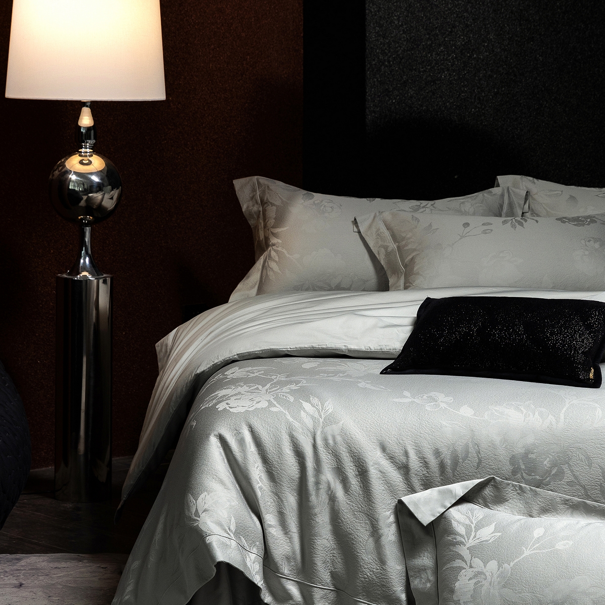 91家纺网 家纺一手货源 找家纺 太古汇家居 2025新款全棉厚织金丝银线四件套-水榭花都系列 水榭花都-灰绿