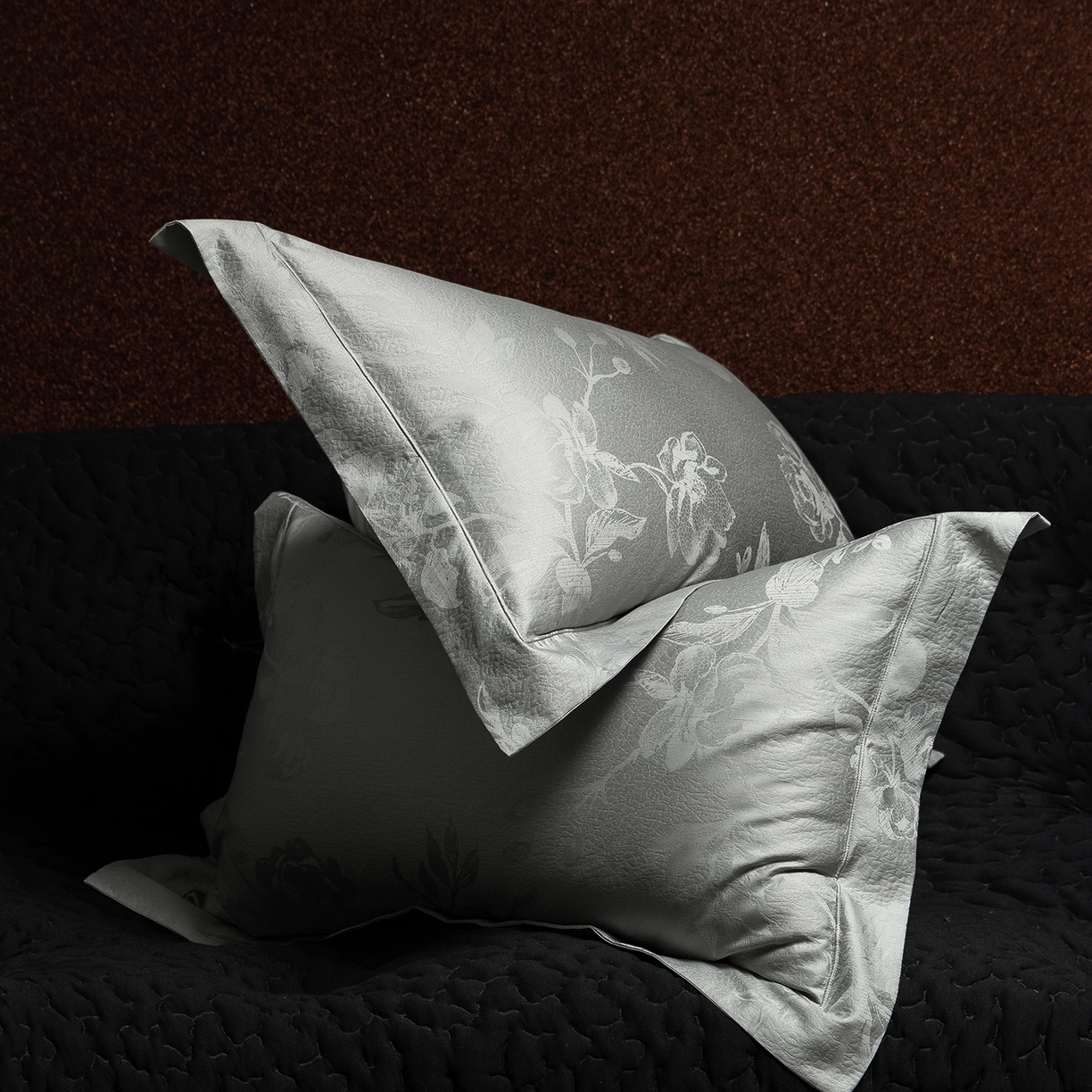 91家纺网 家纺一手货源 找家纺 太古汇家居 2025新款全棉厚织金丝银线四件套-水榭花都系列 水榭花都-灰绿