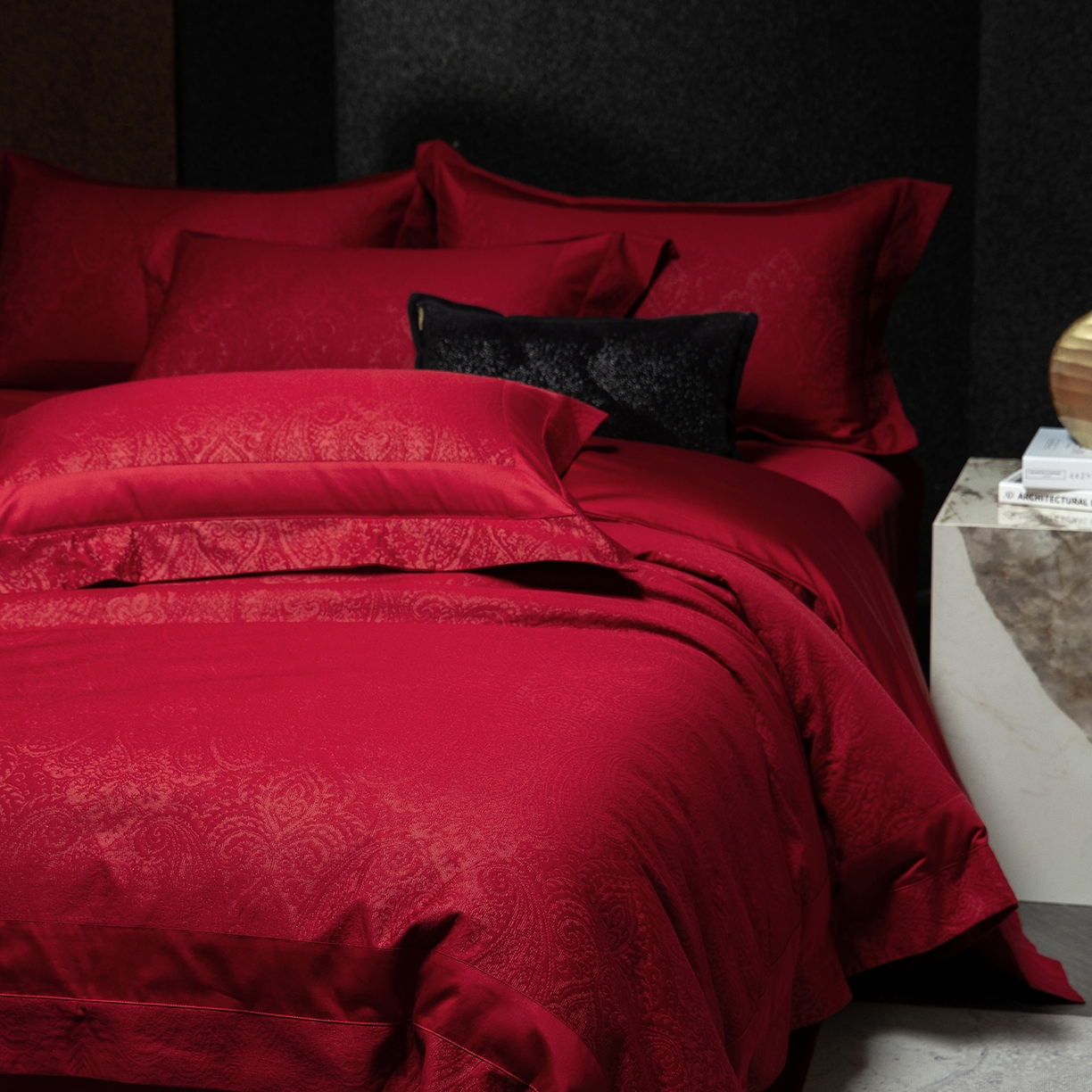 91家纺网 家纺一手货源 找家纺 （总）太古汇家居 2025新款全棉厚织金丝银线四件套-佩兹力