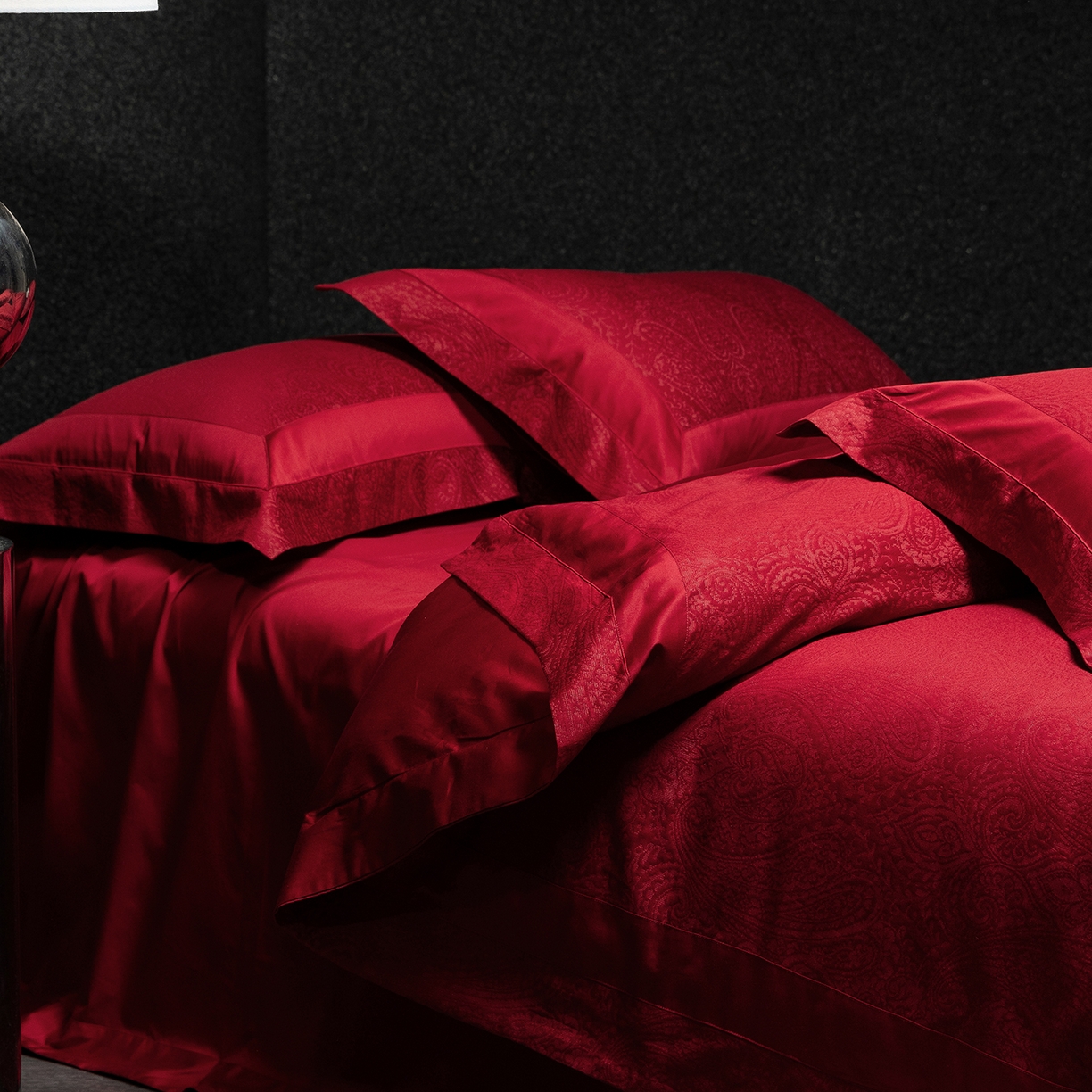 91家纺网 家纺一手货源 找家纺 （总）太古汇家居 2025新款全棉厚织金丝银线四件套-佩兹力