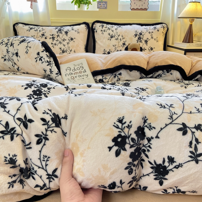 91家纺网 家纺一手货源 找家纺 （总）大麦家纺 2025年新款兔毛花边印花牛奶绒四件套