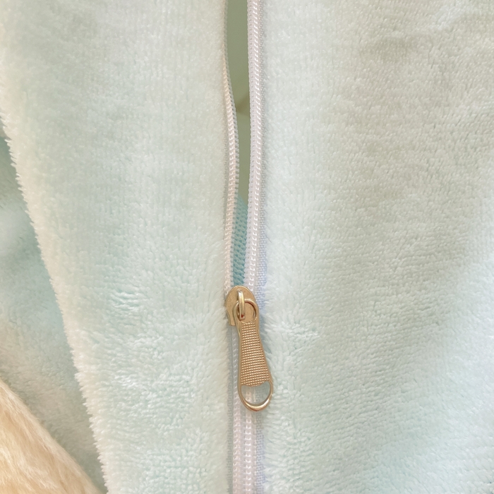 91家纺网 家纺一手货源 找家纺 大麦家纺 2025年新款兔毛花边印花牛奶绒四件套 格子碎花狗