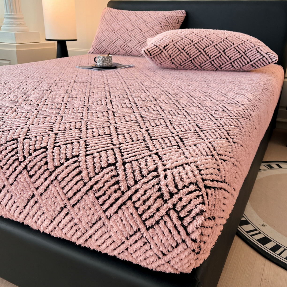 91家纺网 家纺一手货源 找家纺 （总）耐思家纺 2025新款暖阳舒棉绒床笠-梦境系列（可供跨境外贸抽空压缩爆款首选）