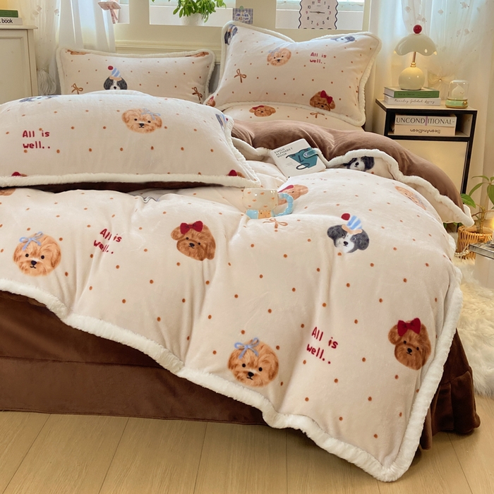 91家纺网 家纺一手货源 找家纺 大麦家纺 2025年新款兔毛花边印花牛奶绒四件套 幸运狗狗