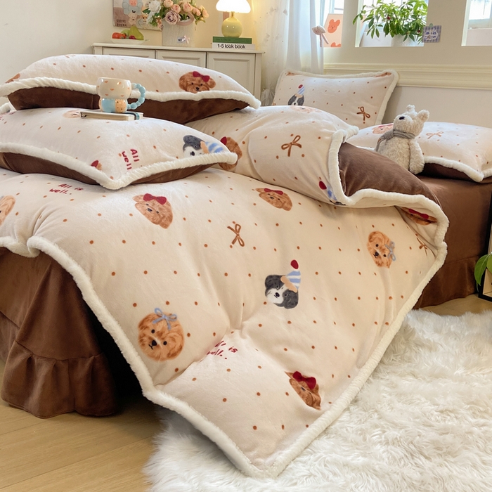 91家纺网 家纺一手货源 找家纺 大麦家纺 2025年新款兔毛花边印花牛奶绒四件套 幸运狗狗