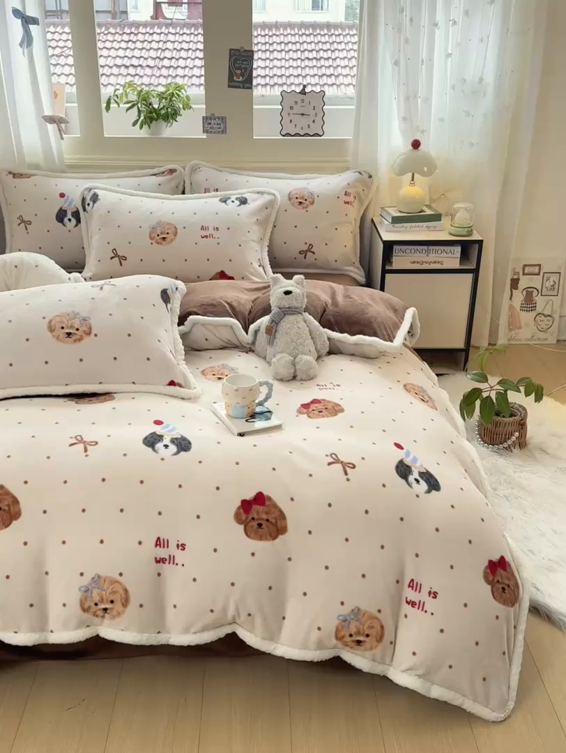 91家纺网 家纺一手货源 找家纺 大麦家纺 2025年新款兔毛花边印花牛奶绒四件套 幸运狗狗