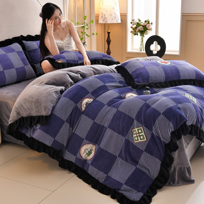 91家纺网 家纺一手货源 找家纺 （总）曼尼 2025新款韩版花边牛奶绒四件套