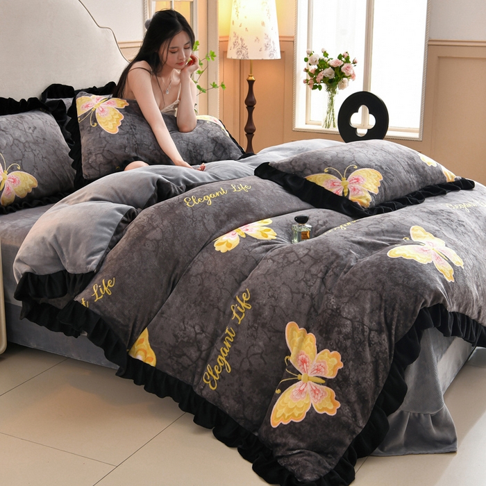 91家纺网 家纺一手货源 找家纺 （总）曼尼 2025新款韩版花边牛奶绒四件套