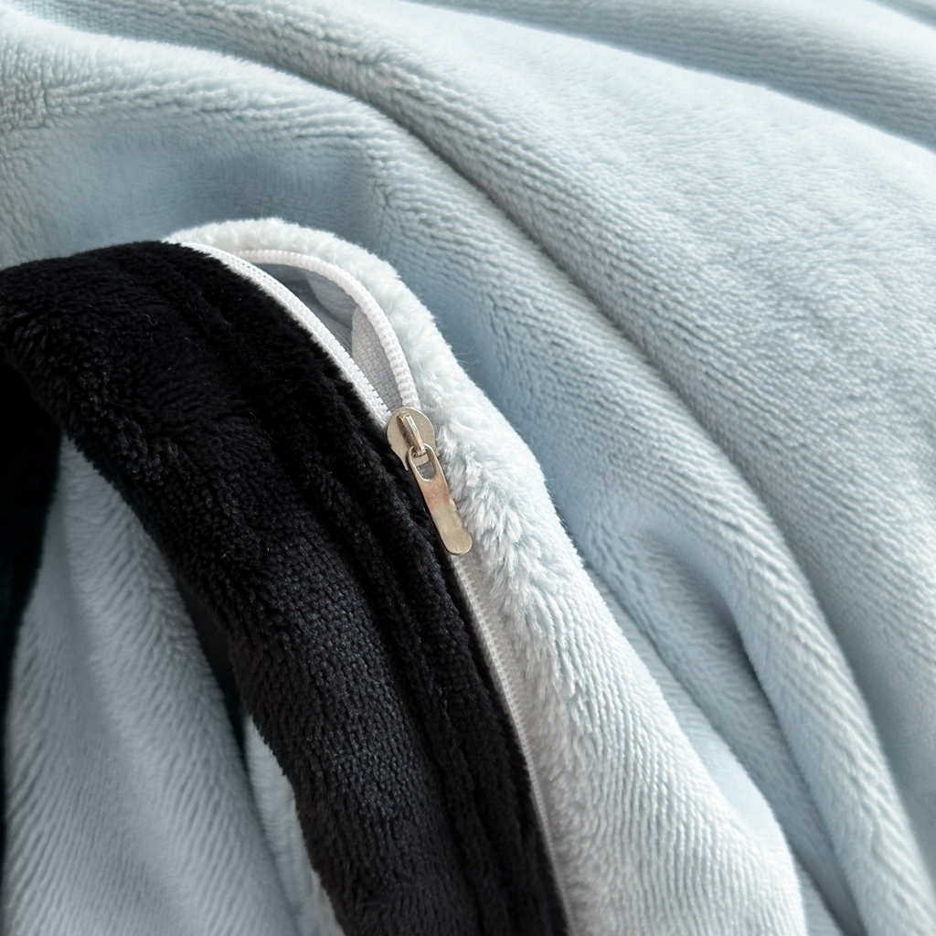 91家纺网 家纺一手货源 找家纺 金麦家纺 2025新款牛奶绒撞色拼边四件套贝拉系列 贝拉-海洋蓝