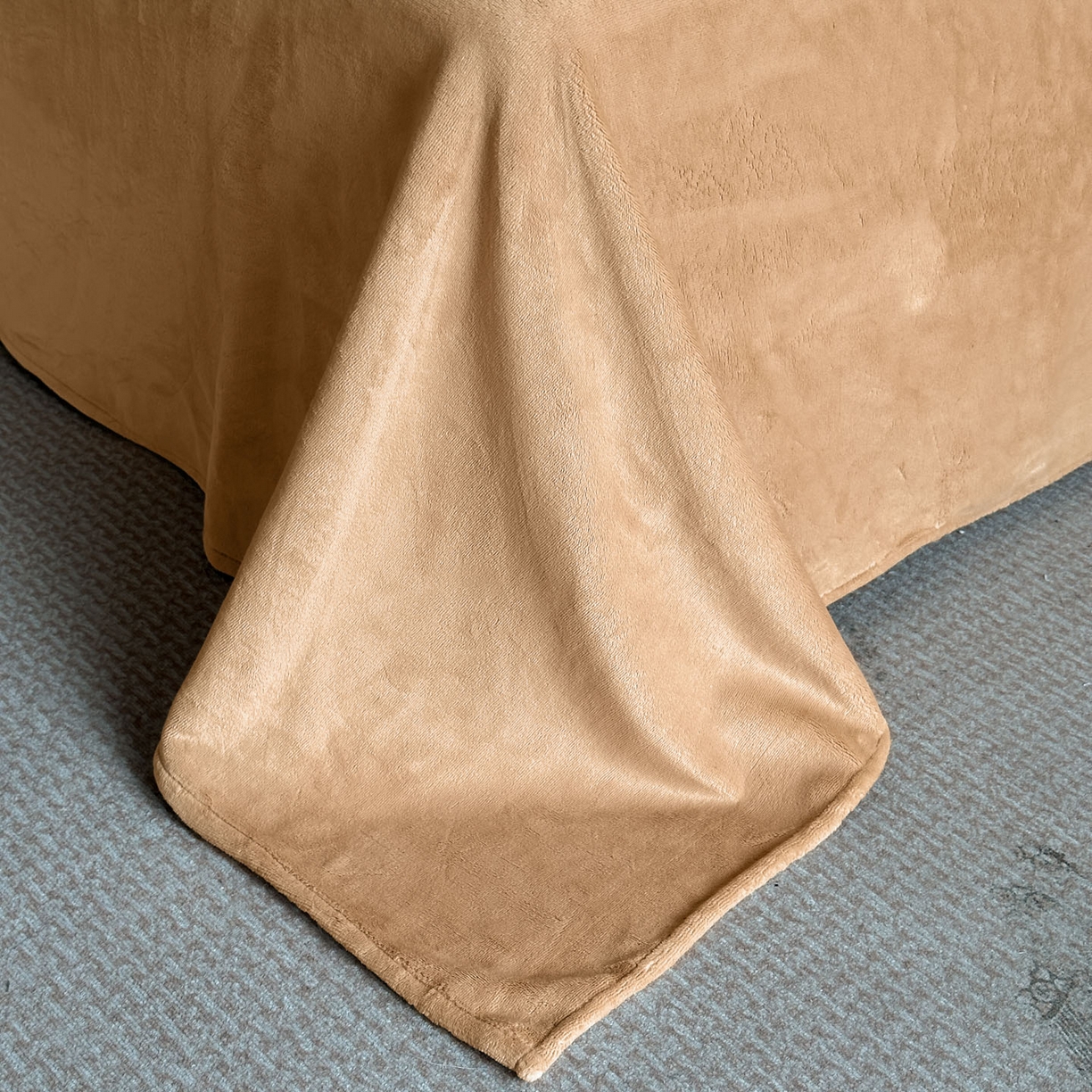 91家纺网 家纺一手货源 找家纺 金麦家纺 2025新款牛奶绒撞色拼边四件套贝拉系列 贝拉-香槟色